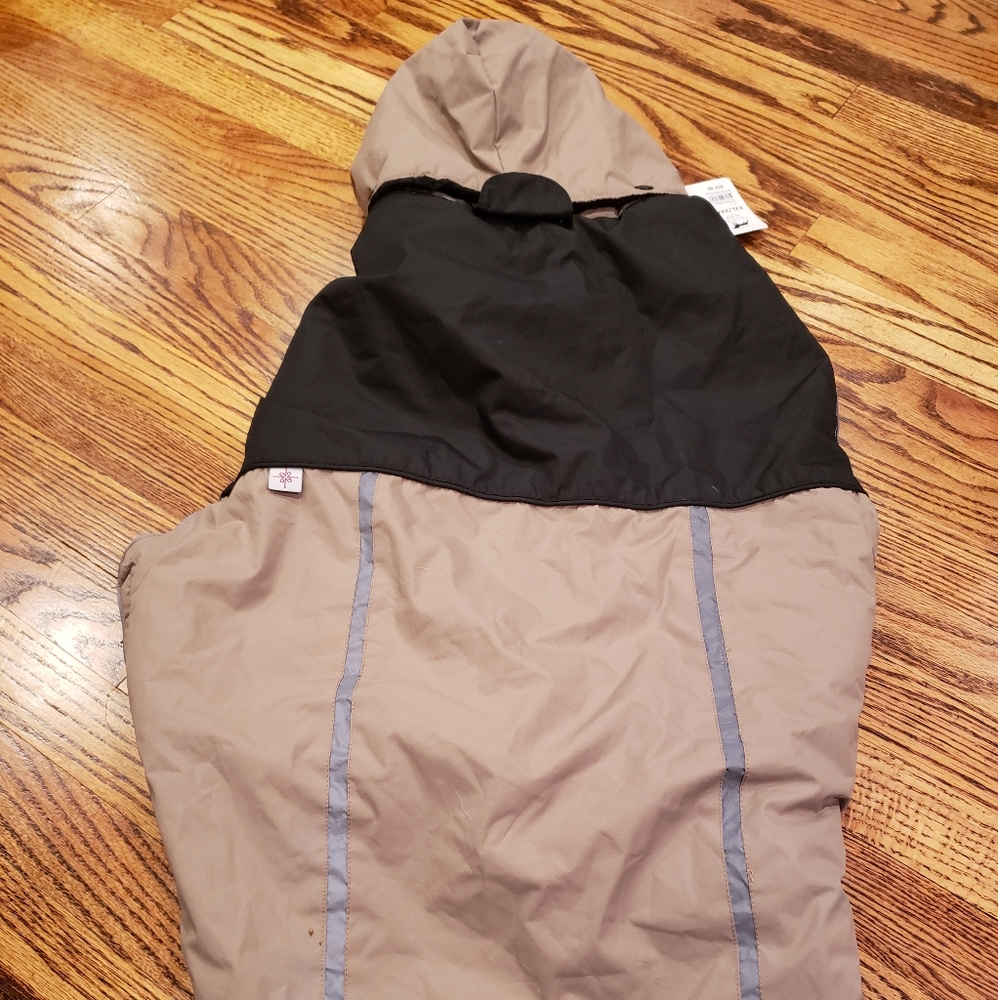 Fleece lined dog jacket w/ detachable hood
